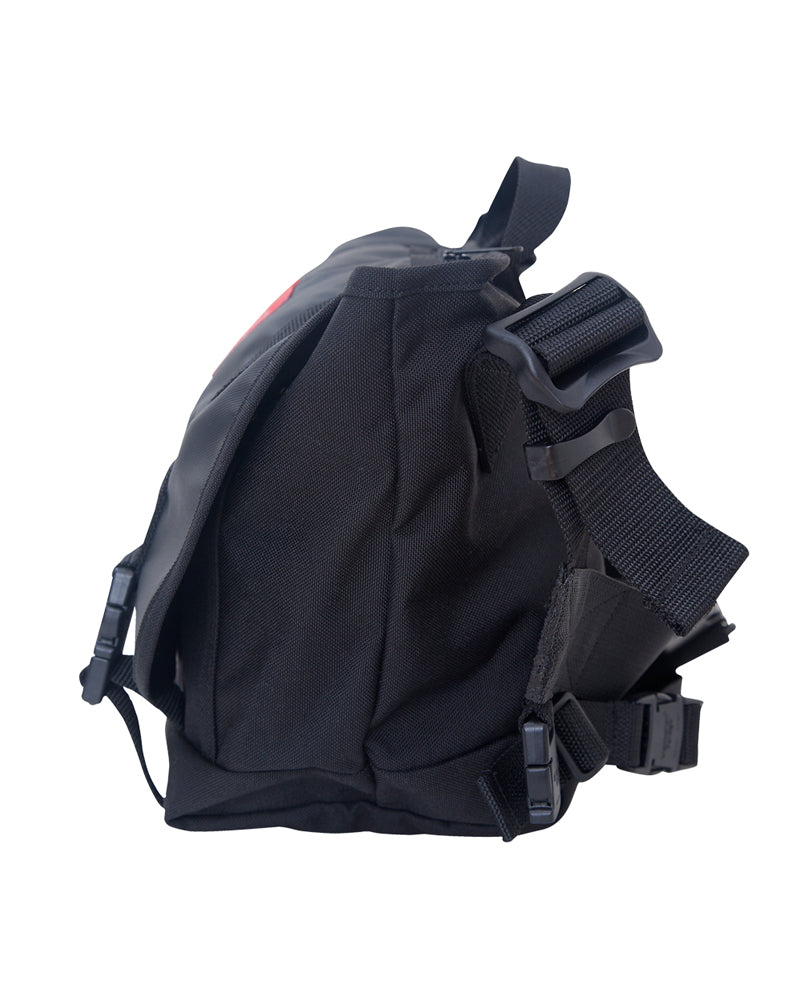 Manhattan Portage NY Minute Messenger Bag Medium Black